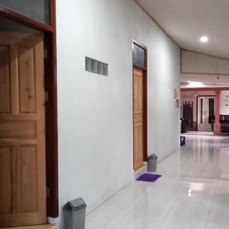 Belitung Backpacker Apartamento Tanjung Pandan Exterior foto