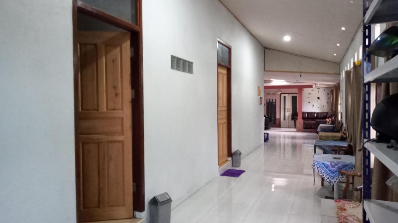 Belitung Backpacker Apartamento Tanjung Pandan Exterior foto