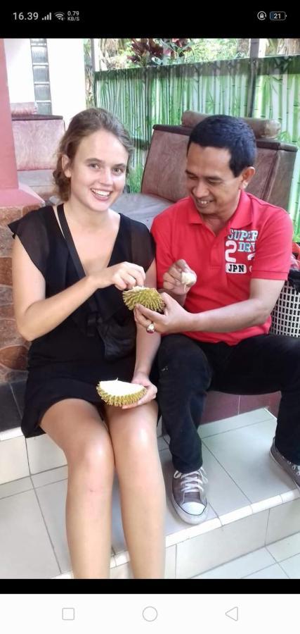 Belitung Backpacker Apartamento Tanjung Pandan Exterior foto