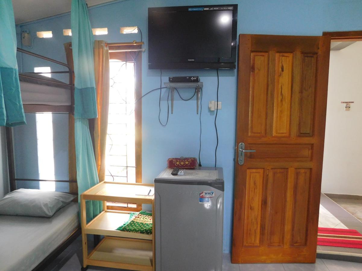 Belitung Backpacker Apartamento Tanjung Pandan Exterior foto