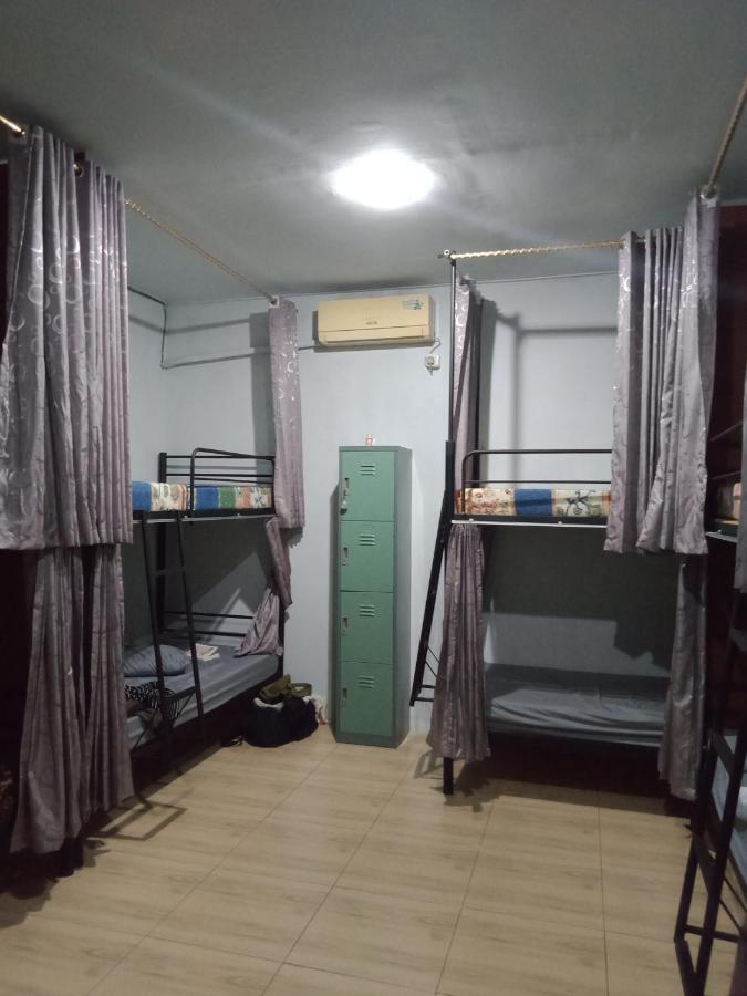 Belitung Backpacker Apartamento Tanjung Pandan Exterior foto