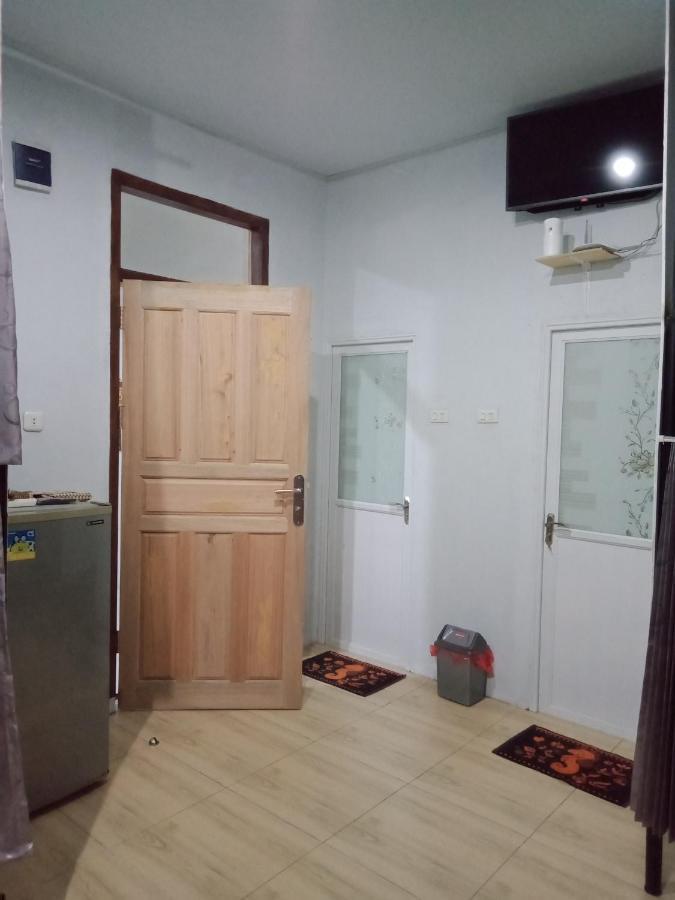 Belitung Backpacker Apartamento Tanjung Pandan Exterior foto